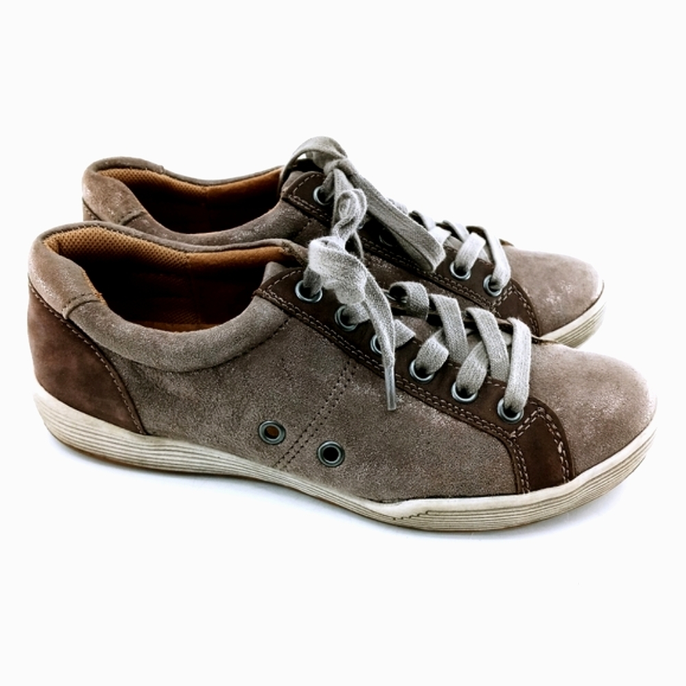 Comfortivaâ Sneakers Lyons Smoke Suede Low Top